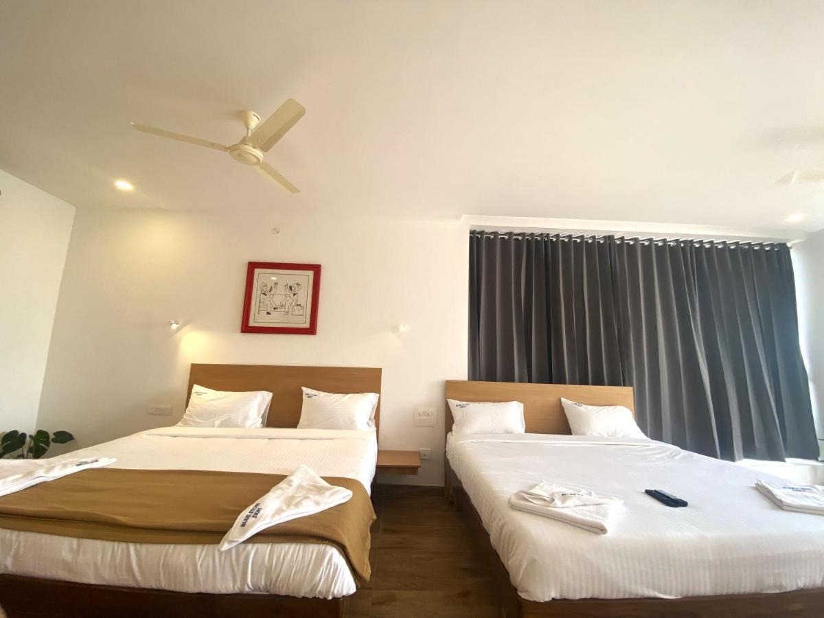 Hotel Bluestone Srikalahasti Luaran gambar