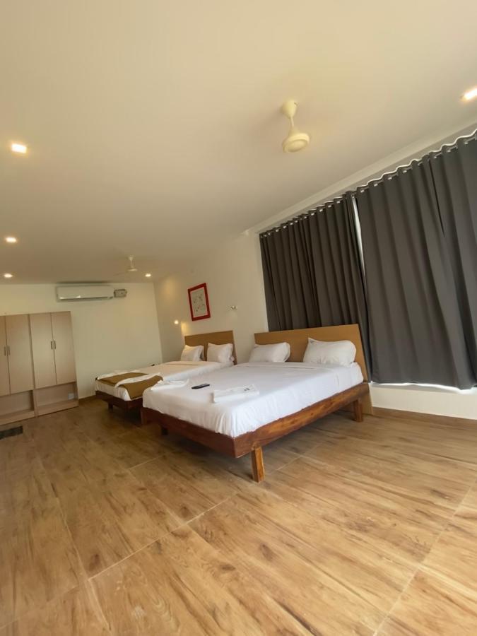Hotel Bluestone Srikalahasti Luaran gambar