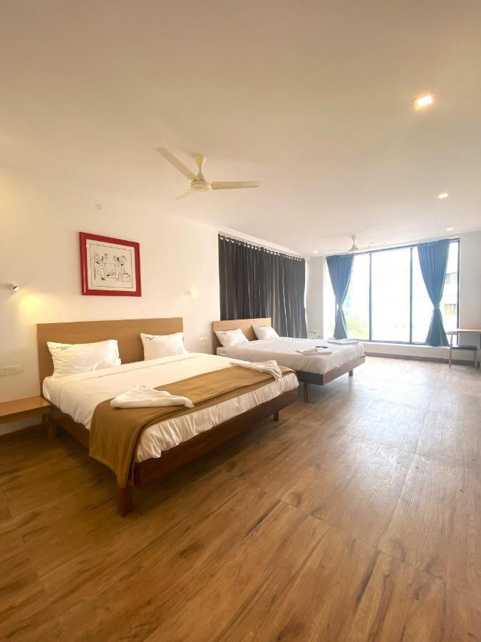 Hotel Bluestone Srikalahasti Luaran gambar